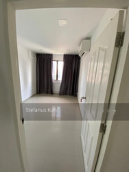 Lucky Plaza (D9), Apartment #297495291